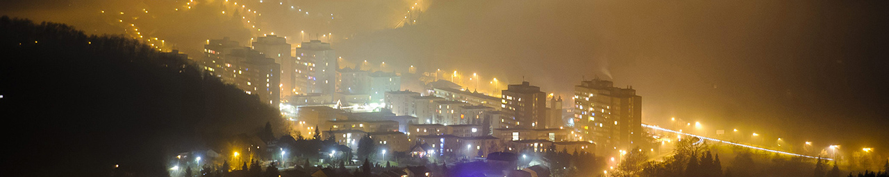 Köd Salgótarján belvárosa felett 2013. december 29-én. MTI Fotó: Komka Péter